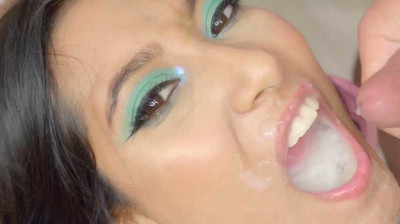 69 descargas de semen para una colombiana hambrienta